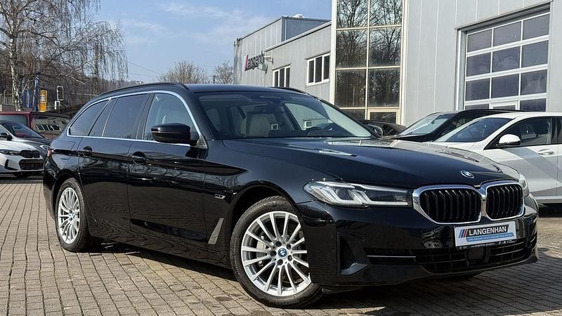 Gebraucht BMW 530e 292 PS (214 kW) 2021 Schwarz Kombi