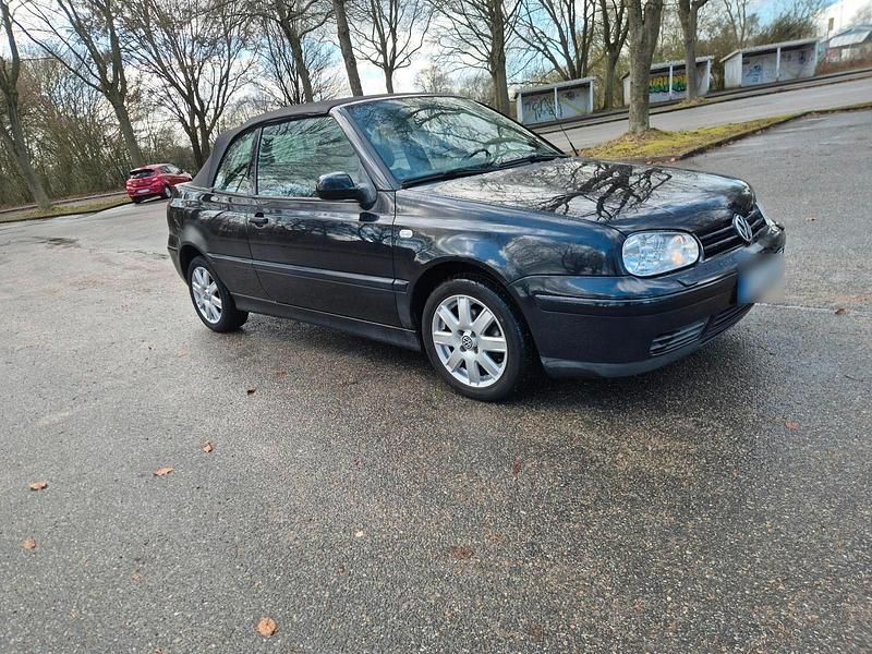 Gebraucht VW Golf Cabriolet 116 PS (85 kW) 2001 Blau Cabrio