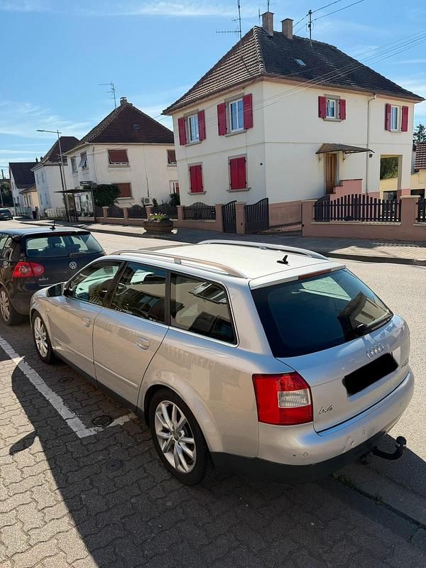 Gebraucht Audi A4 179 PS (131 kW) 2002 Silber Kombi