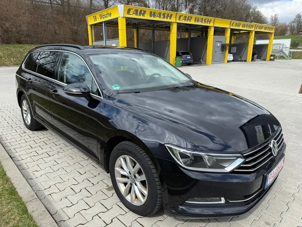 Gebraucht VW Passat Comfortline 150 PS (110 kW) 2014 Schwarz Kombi