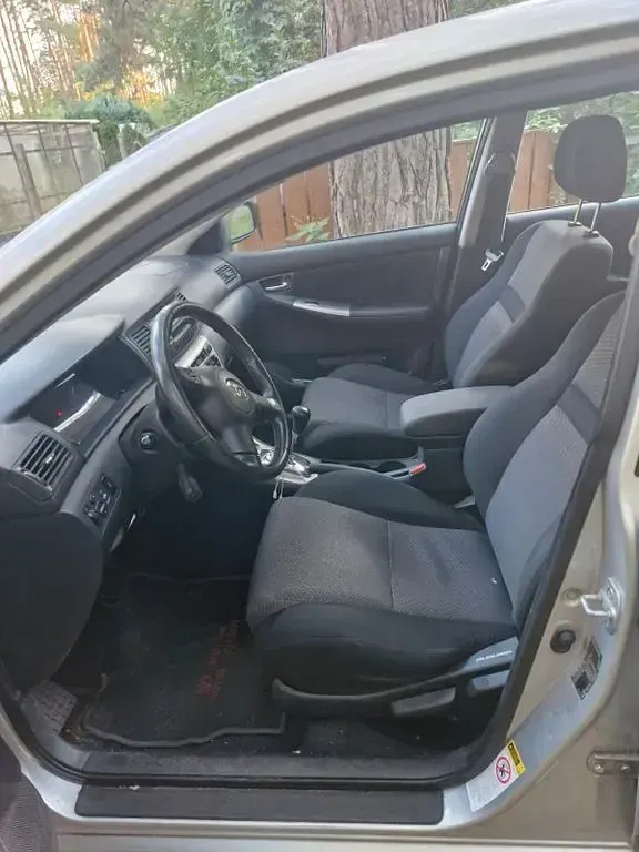Gebraucht Toyota Corolla Edition 90 PS (66 kW) 2007 Silber Limousine