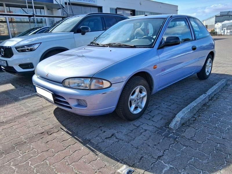Gebraucht Mitsubishi Colt 75 PS (55 kW) 1995 Blau Kleinwagen