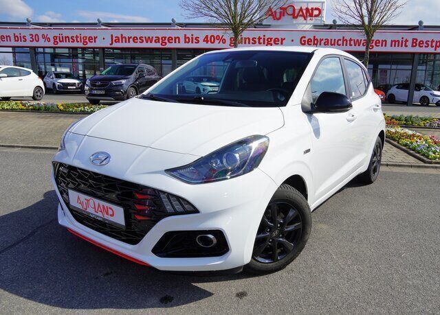 Weiß Gebraucht 2020 Hyundai i10 N Line Kleinwagen | 14.490 € (Etwas zu teuer) - Bild 1/4