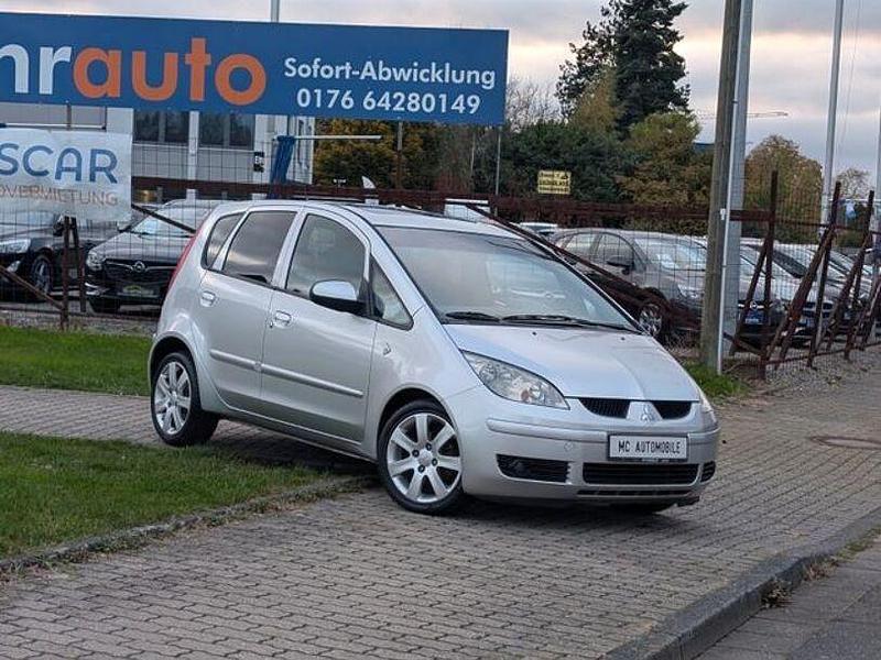 Gebraucht Mitsubishi Colt Instyle 109 PS (80 kW) 2004 Silber Kleinwagen