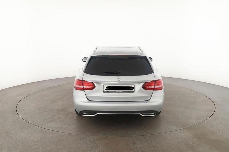 Second-hand Mercedes C220 Avantgarde 170 CP (125 kW) 2018 Argintiu Break
