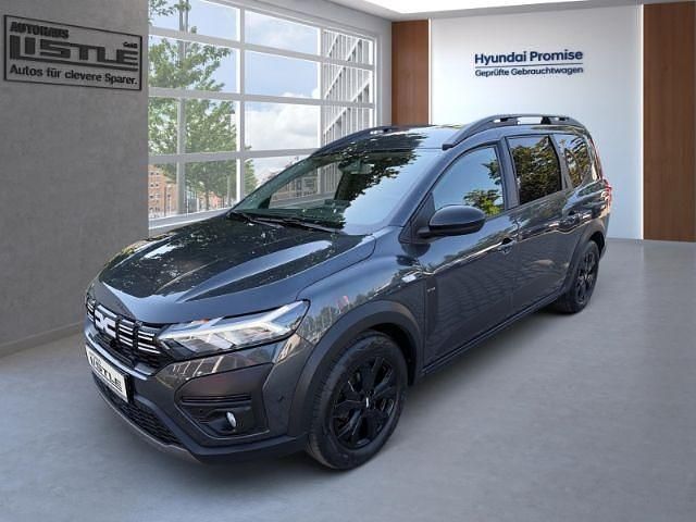 Grau Gebraucht 2023 Dacia Jogger Extreme Van / Kleinbus | 18.985 € (Fairer Preis) - Bild 1/4