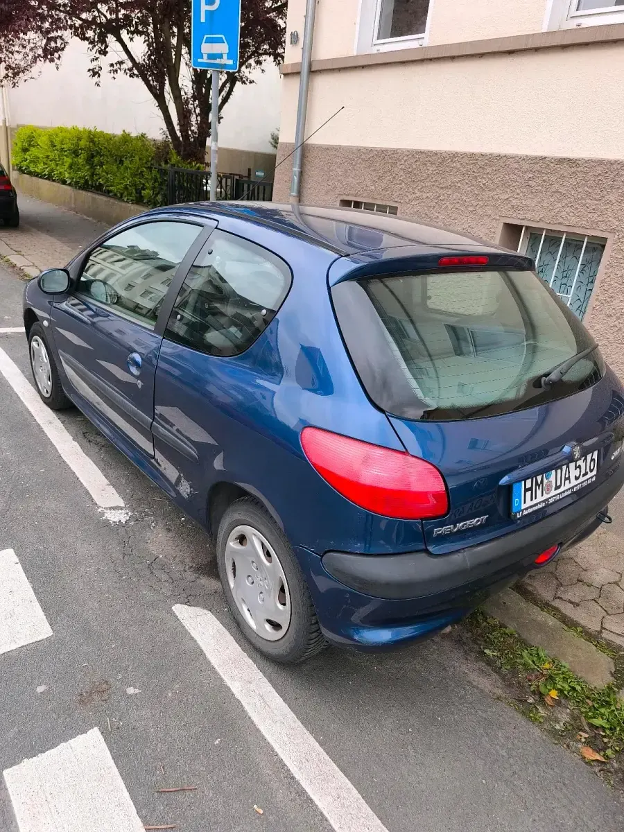 Gebraucht Peugeot 206 75 PS (55 kW) 2003 Blau Kleinwagen