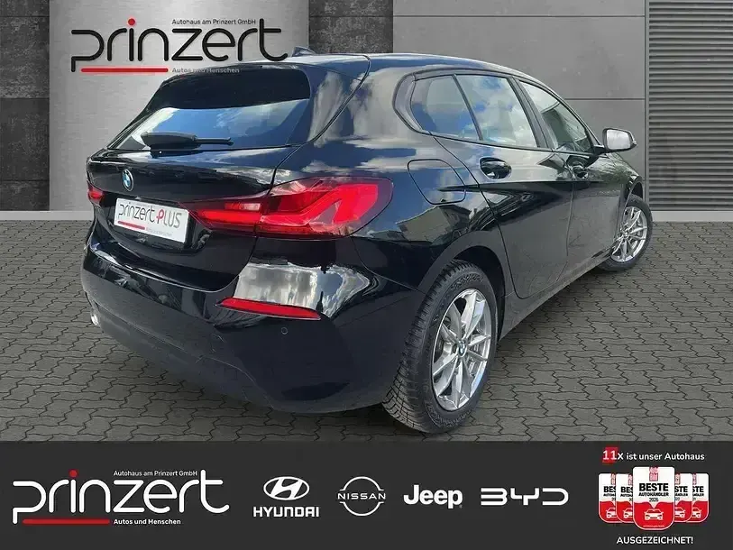 Gebraucht BMW 118 Advantage 136 PS (100 kW) 2023 Schwarz ii Kleinwagen