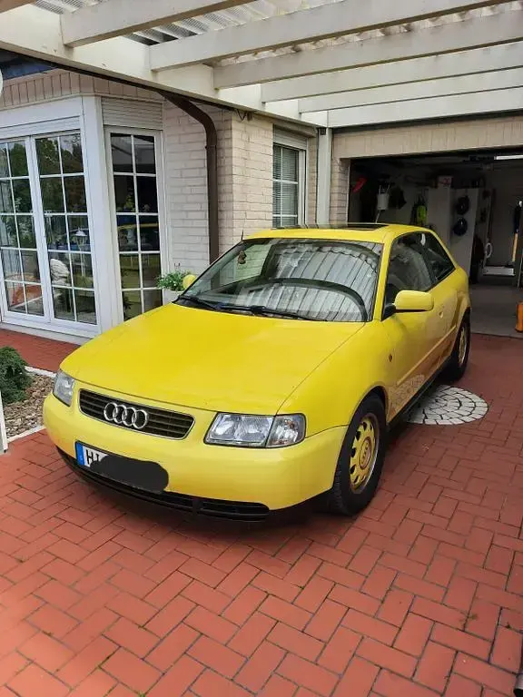 Gebraucht Audi A3 Ambiente 150 PS (110 kW) 1998 Gelb Kleinwagen