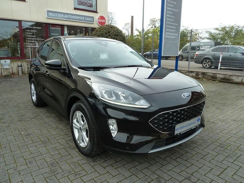 Schwarz Gebraucht 2022 Ford Kuga Cool & Connect SUV | 18.590 € (Guter Preis) - Bild 1/4