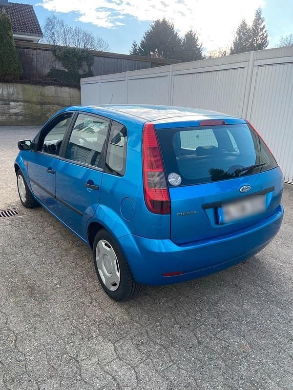Gebraucht Ford Fiesta 58 PS (42 kW) 2003 Blau Kleinwagen