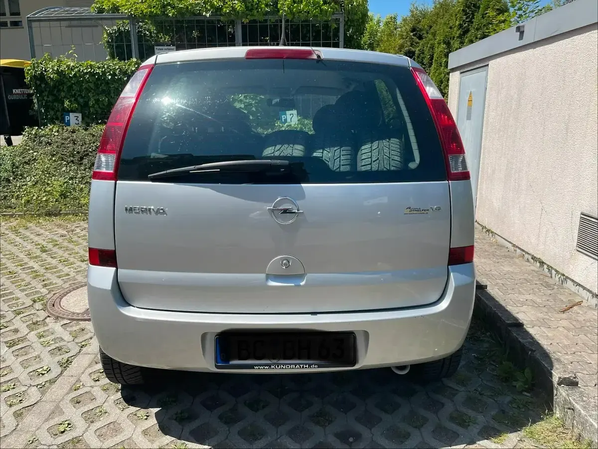 Gebraucht Opel Meriva 100 PS (73 kW) 2005 Silber Van / Kleinbus