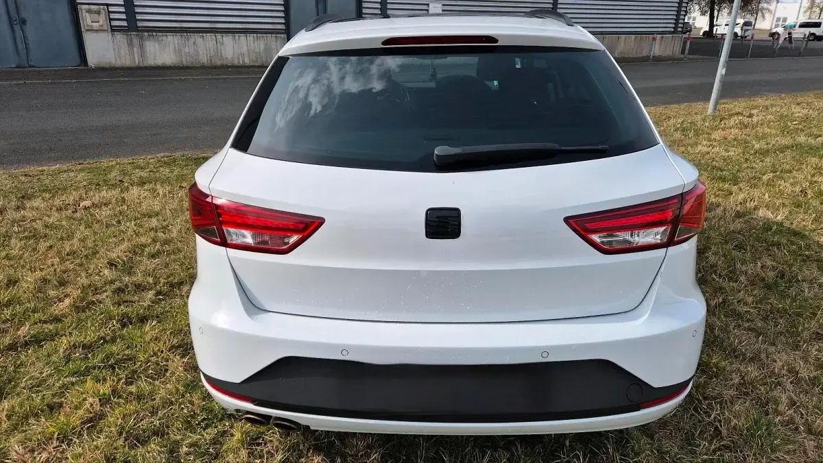 Gebraucht Seat Leon ST 214 PS (157 kW) 2016 Weiß Kombi