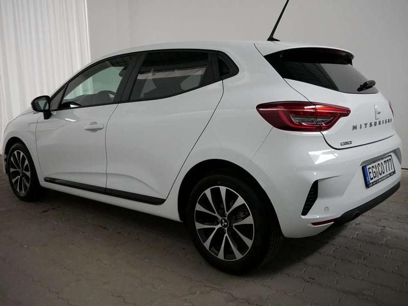 Gebraucht Mitsubishi Colt Plus 91 PS (66 kW) 2024 Antarktisweiß Kleinwagen