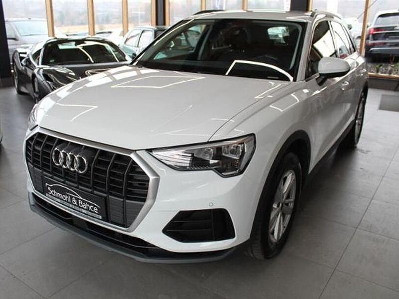 Gebraucht Audi Q3 Basis 200 PS (147 kW) 2022 Weiß SUV
