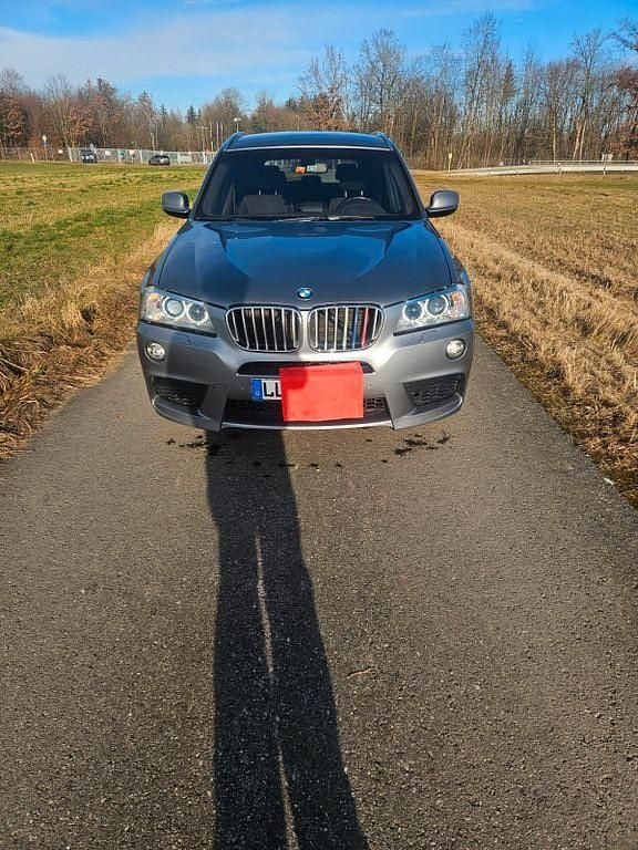 Grau Gebraucht 2012 BMW X3 Sport Line SUV | 8.950 € (Guter Preis) - Bild 1/4