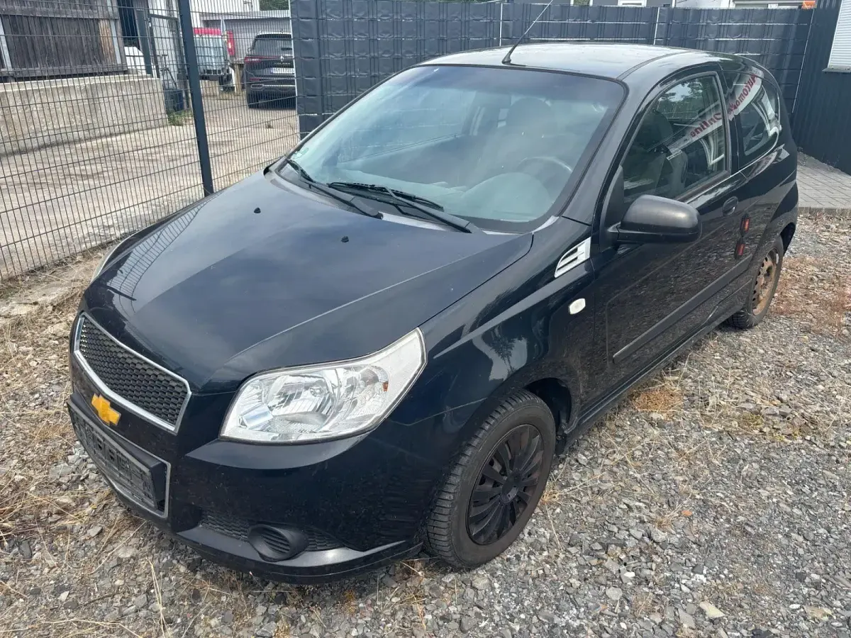 Gebraucht Chevrolet Aveo 84 PS (61 kW) 2010 Kleinwagen