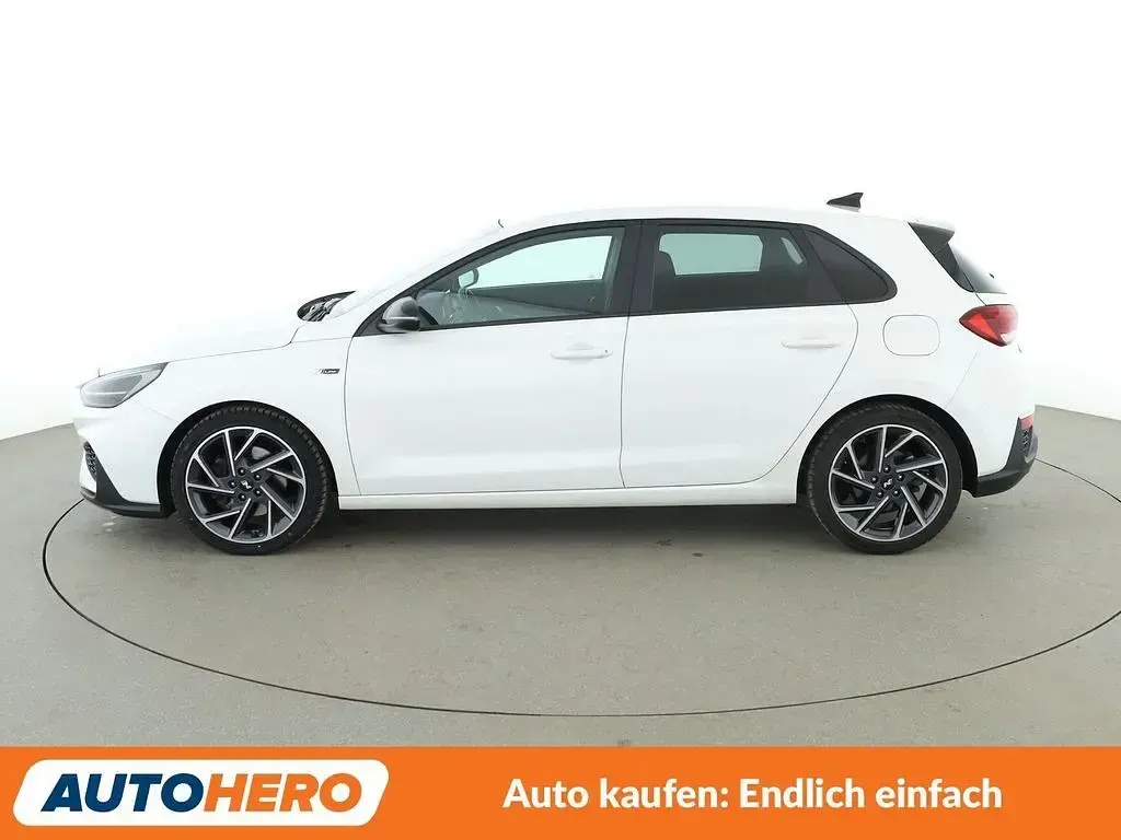 Gebraucht Hyundai i30 N Line 160 PS (117 kW) 2021 Weiß Limousine