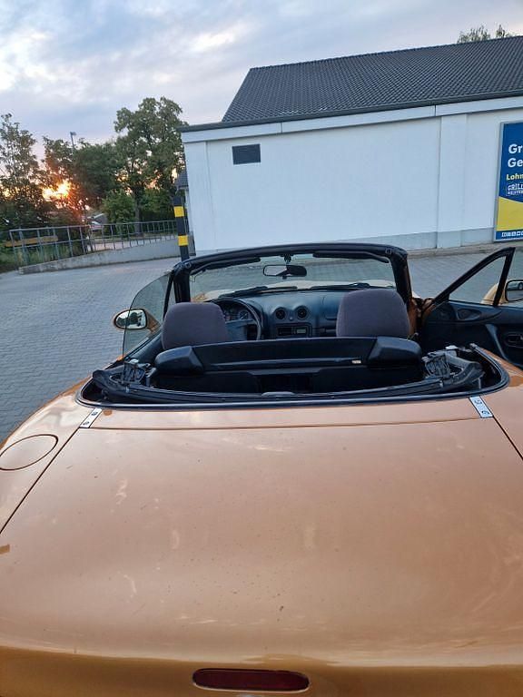 Gebraucht Mazda MX5 110 PS (80 kW) 1998 Gold Cabrio