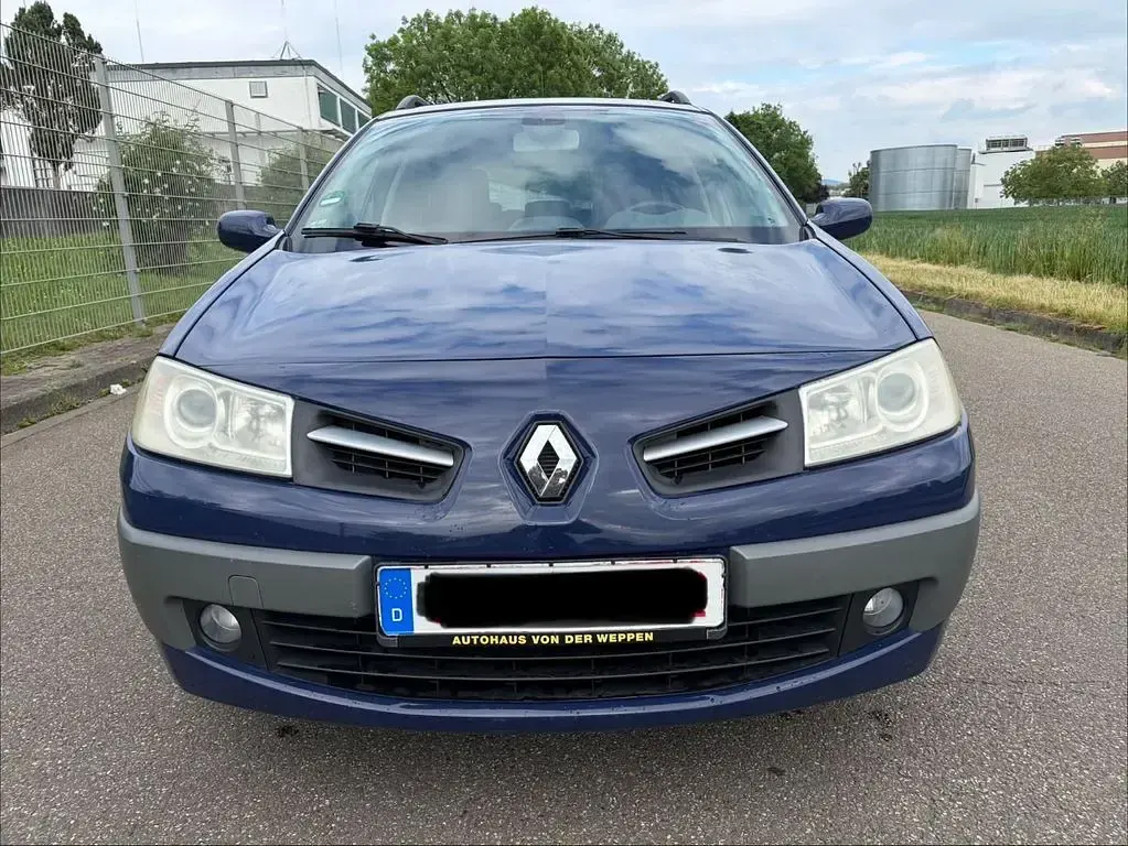 Gebraucht Renault Mégane Avantage 103 PS (75 kW) 2008 Blau Limousine