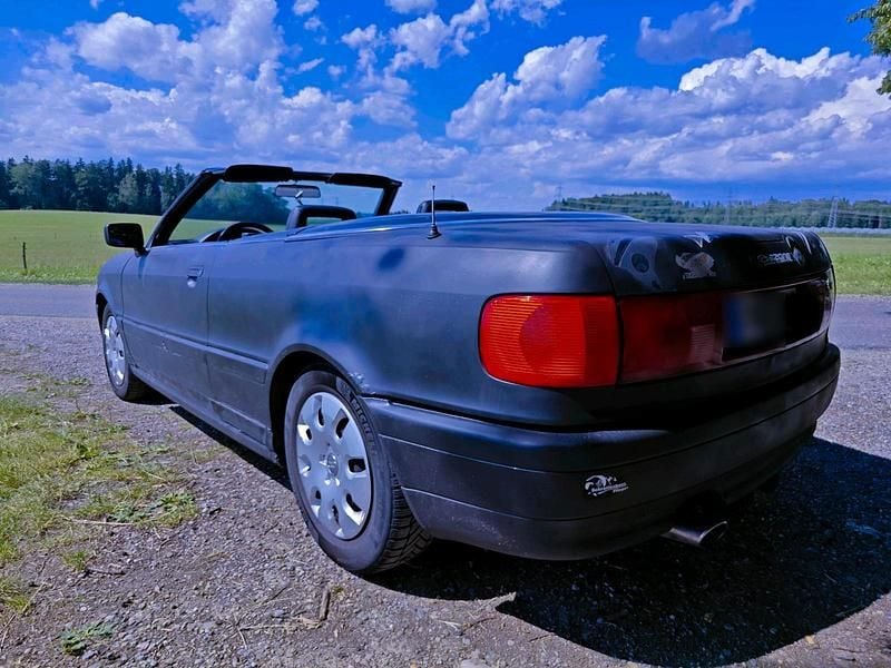 Gebraucht Audi Cabriolet 133 PS (97 kW) 1992 Schwarz Cabrio