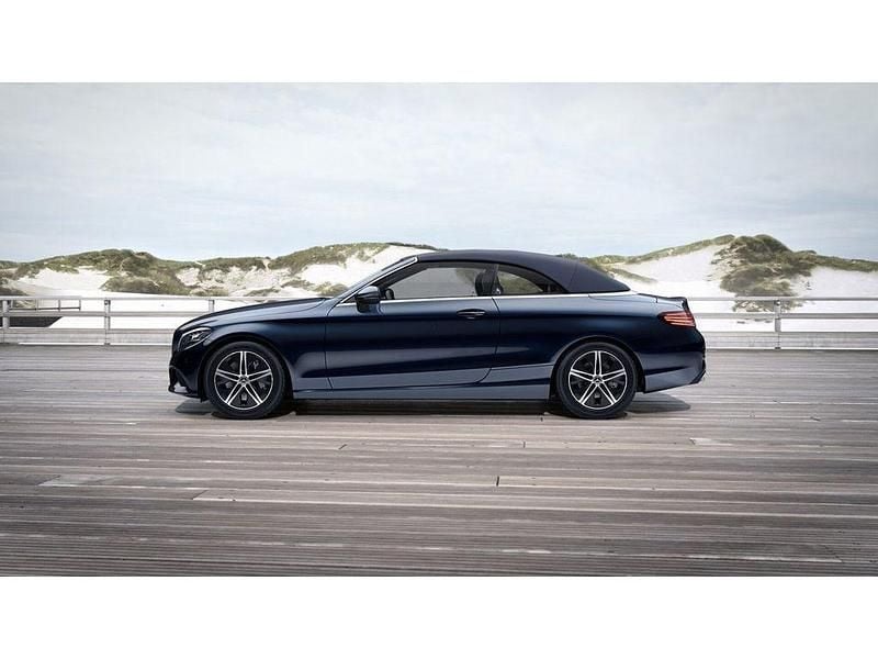 Gebraucht Mercedes C300 245 PS (180 kW) 2022 Blau Cabrio