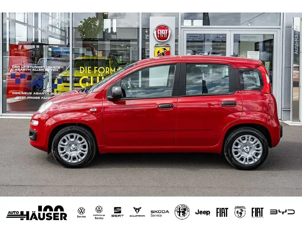 Gebraucht Fiat Panda 69 PS (50 kW) 2025 Rot Limousine