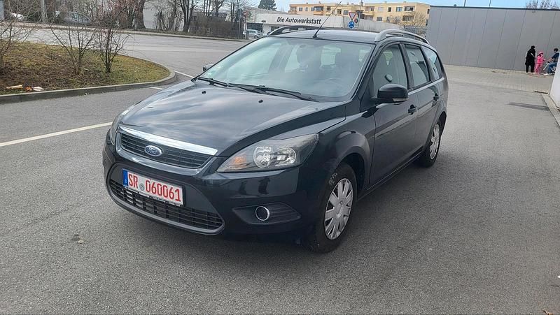 Schwarz Gebraucht 2010 Ford Focus Kombi | 999 € (Superpreis) - Bild 1/4