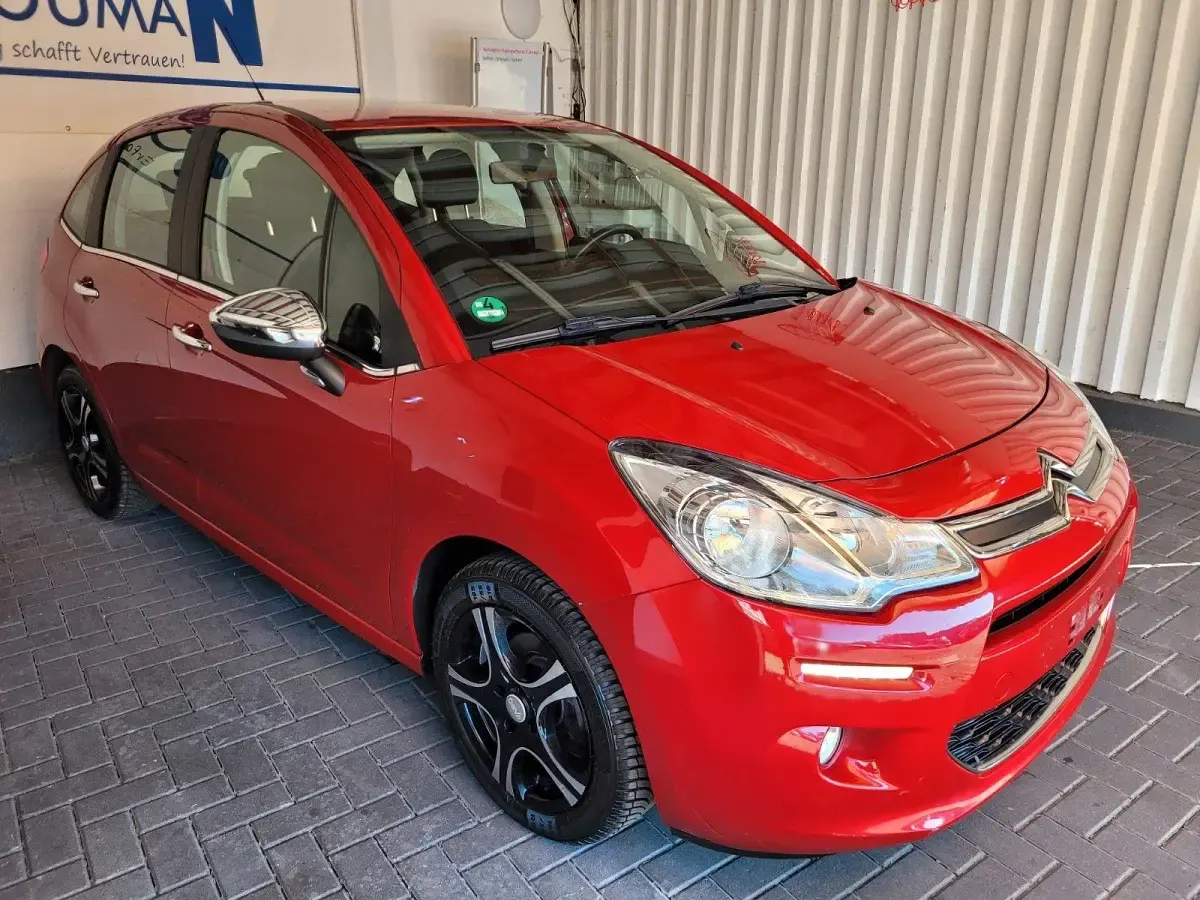 Gebraucht Citroën C3 SELECTION 68 PS (50 kW) 2014 Rot Kleinwagen