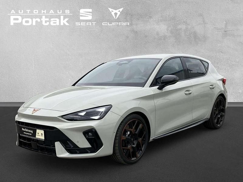 Taiga grau metallic Neu 2025 Cupra Leon VZ Kombi | 48.144 € (Teuer) - Bild 1/3