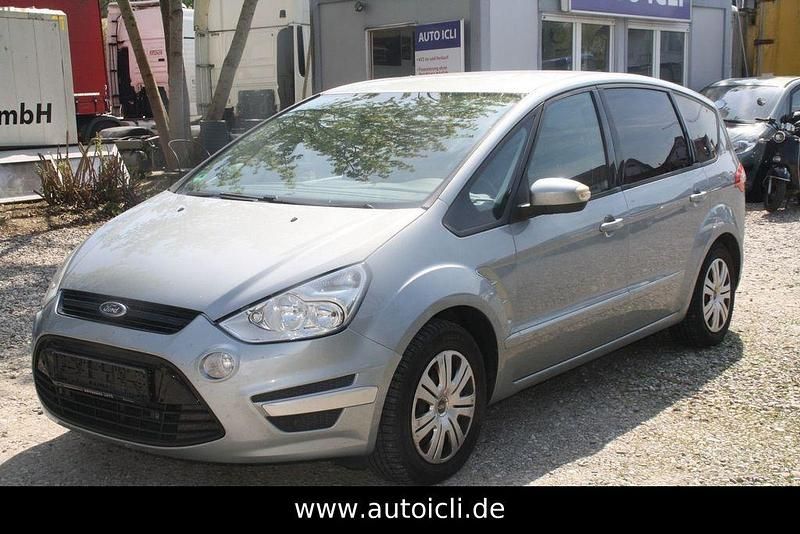 Second-hand Ford S-MAX S 116 CP (85 kW) 2011 Argintiu Monovolum