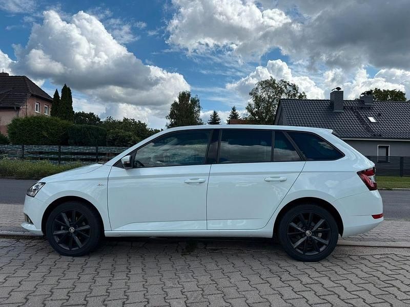 Gebraucht Skoda Fabia 95 PS (69 kW) 2019 Weiß Kleinwagen