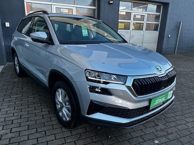 Gebraucht Skoda Karoq Selection 150 PS (110 kW) 2025 Silber SUV