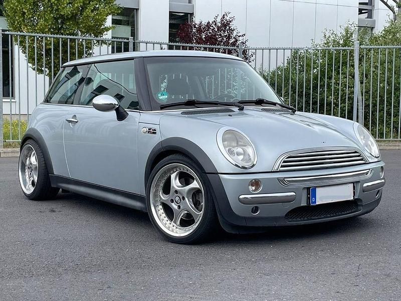 Gebraucht Mini Cooper S 90 PS (66 kW) 2004 Silber Kleinwagen