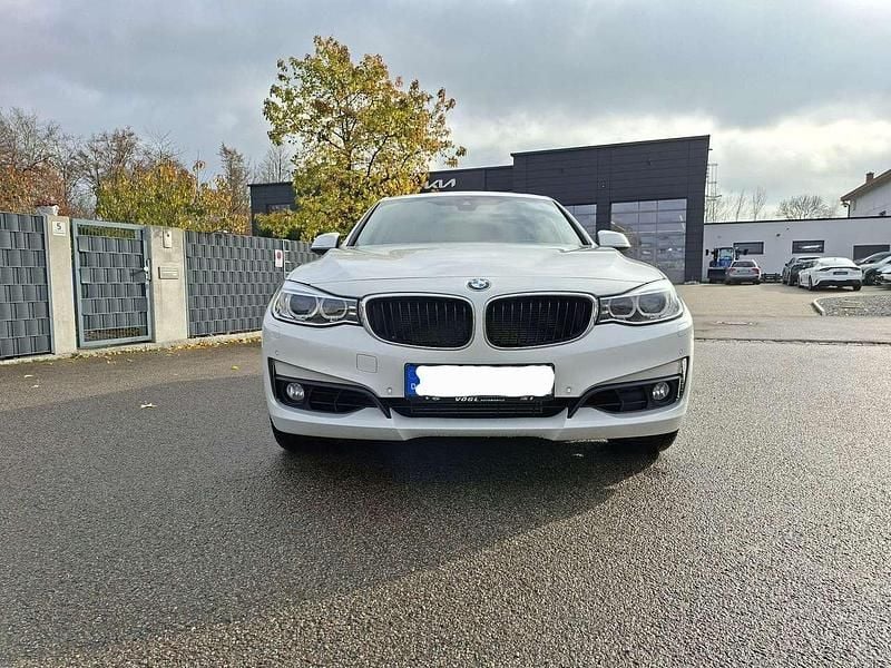 Gebraucht BMW 335 Gran Turismo Sport Line 313 PS (230 kW) 2015 Limousine