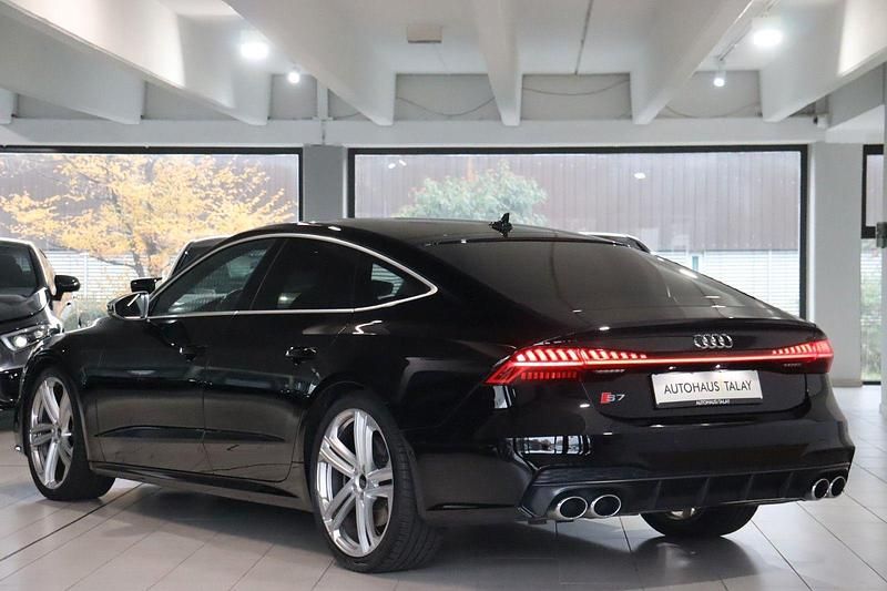 Gebraucht Audi S7 Sportback Ambiente 344 PS (253 kW) 2021 Schwarz Kleinwagen