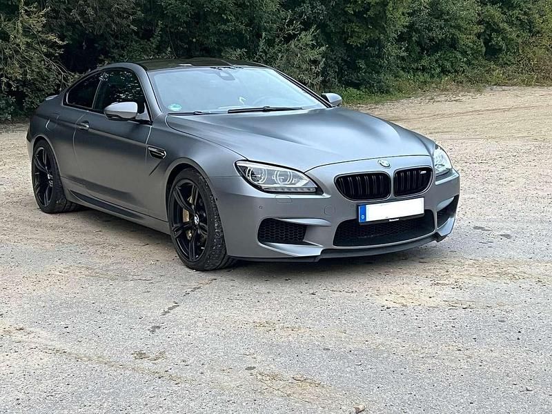 Grau Gebraucht 2013 BMW M6 Coupé | 41.000 € (Guter Preis) - Bild 1/4