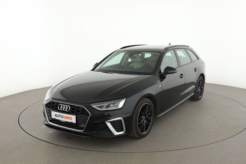 Schwarz Gebraucht 2021 Audi A4 S-Line Kombi | 25.780 € (Fairer Preis) - Bild 1/4