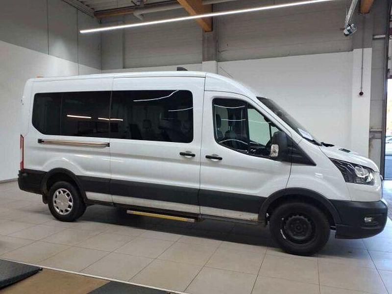 Gebraucht Ford Transit Trend 131 PS (96 kW) 2023 Weiß Van / Kleinbus