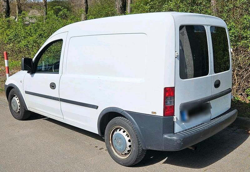 Second-hand Opel Combo 90 CP (66 kW) 2007 Alb Monovolum