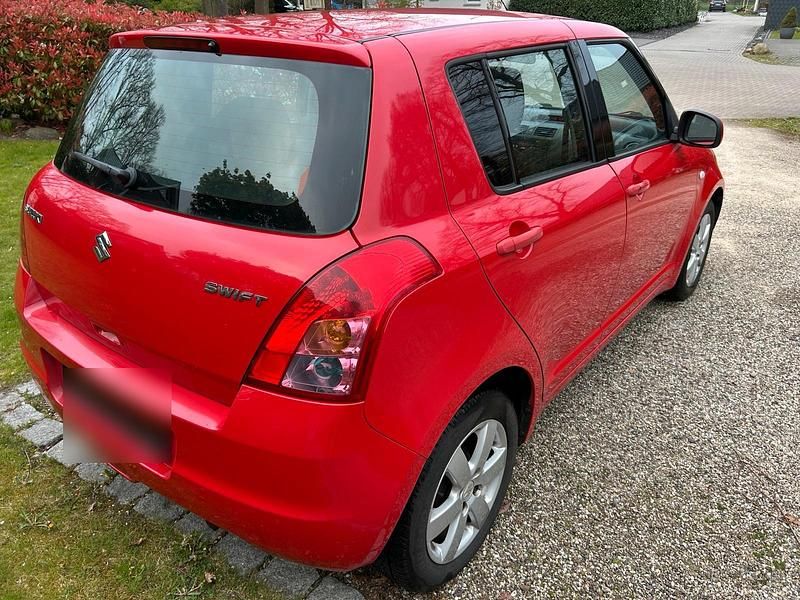 Brugt Suzuki Swift 92 HK (67 kW) 2007 Rød Hatchback