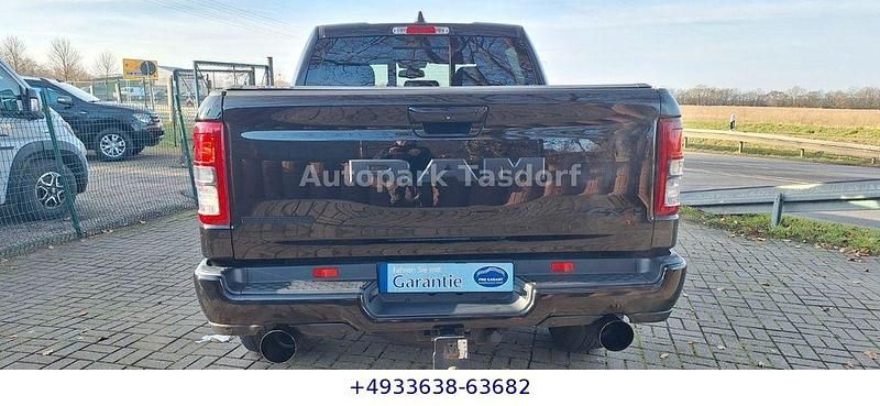 Gebraucht Dodge Ram 401 PS (294 kW) 2020 Schwarz Pickup