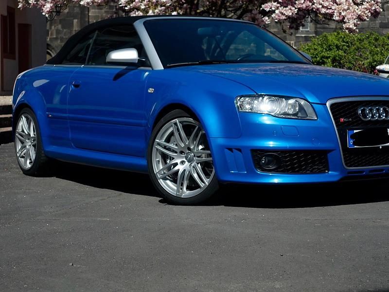 Gebraucht Audi RS4 Design 420 PS (308 kW) 2008 Blau Cabrio