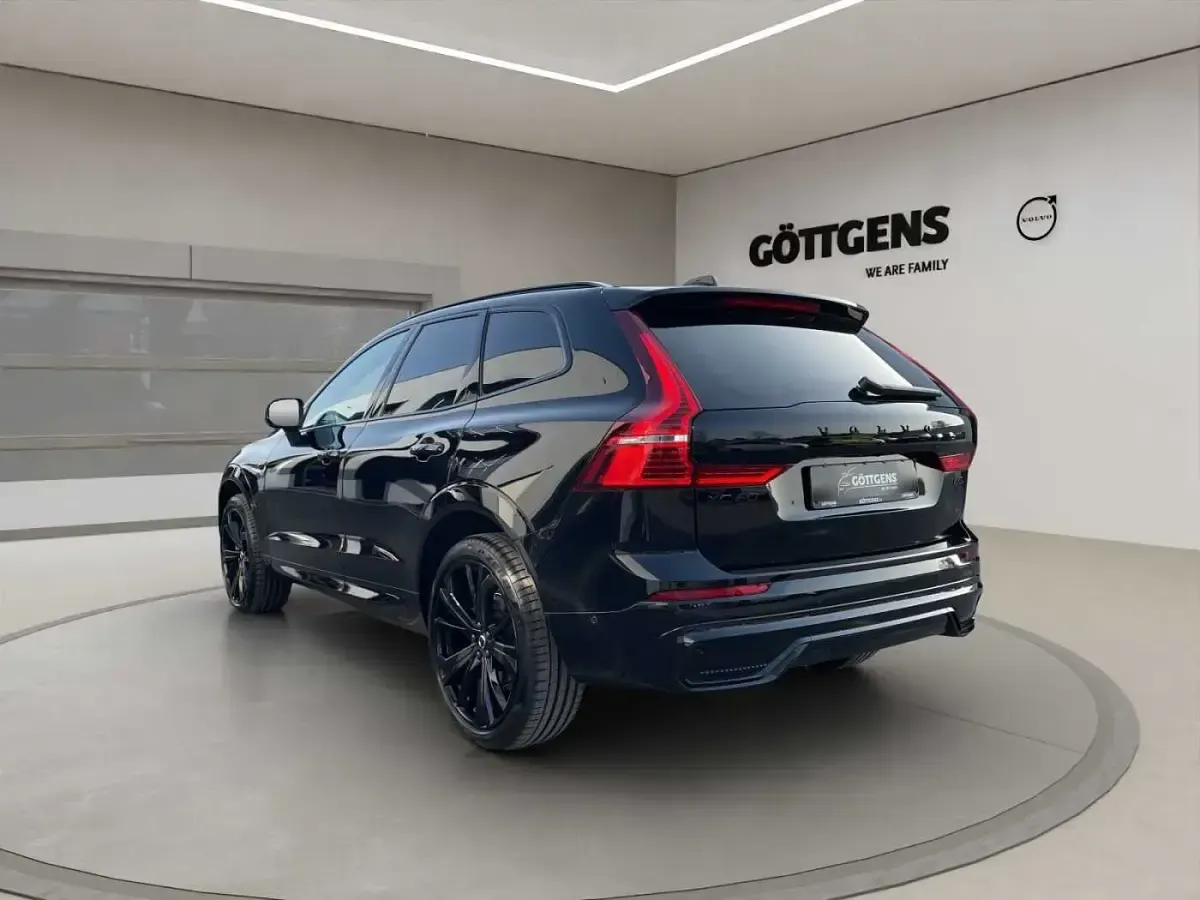 Gebraucht Volvo XC60 Ultra 250 PS (183 kW) 2025 Schwarz SUV