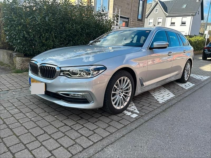 Gebraucht BMW 525 Luxury Line 231 PS (169 kW) 2017 Silber Kombi