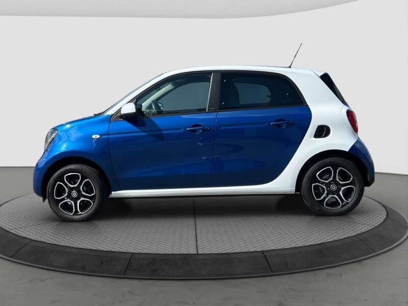 Gebraucht Smart ForFour Passion 90 PS (66 kW) 2018 Blau Kleinwagen