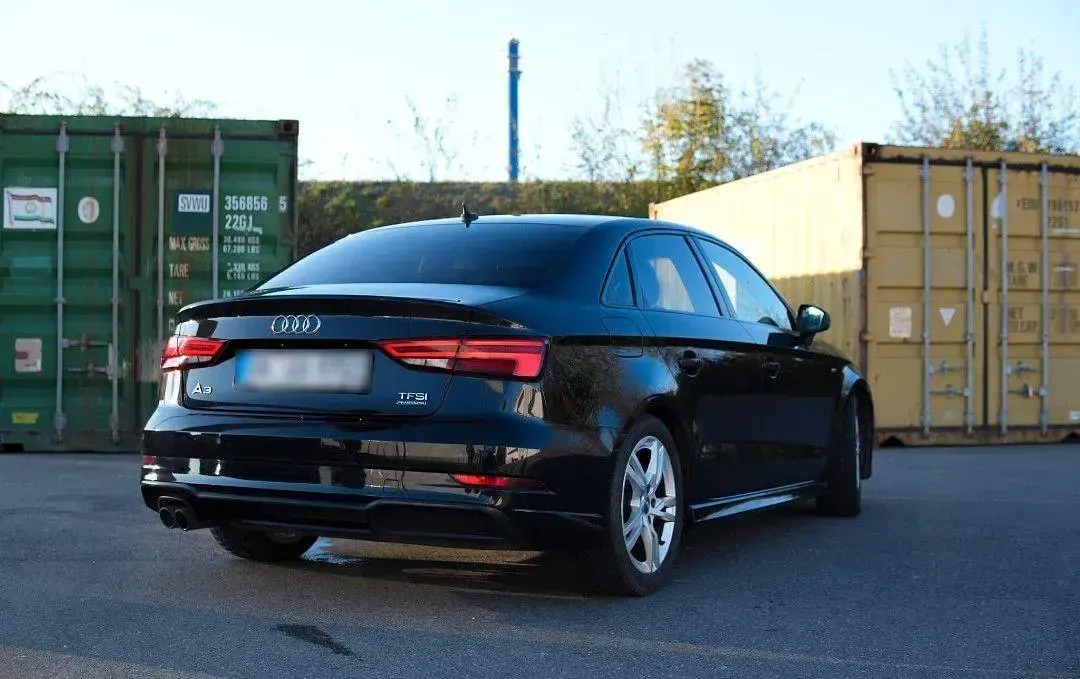 Gebraucht Audi A3 Design 190 PS (139 kW) 2018 Schwarz Limousine