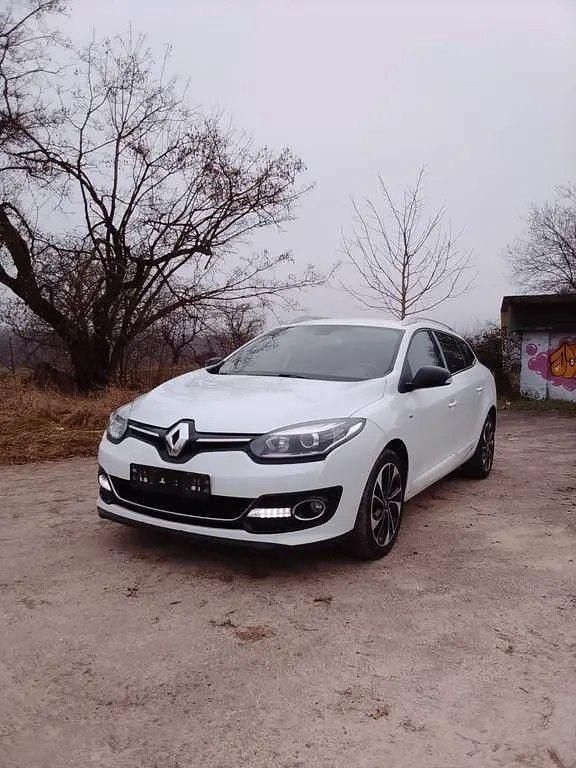 Gebraucht Renault Mégane GrandTour 131 PS (96 kW) 2014 Weiß Kombi