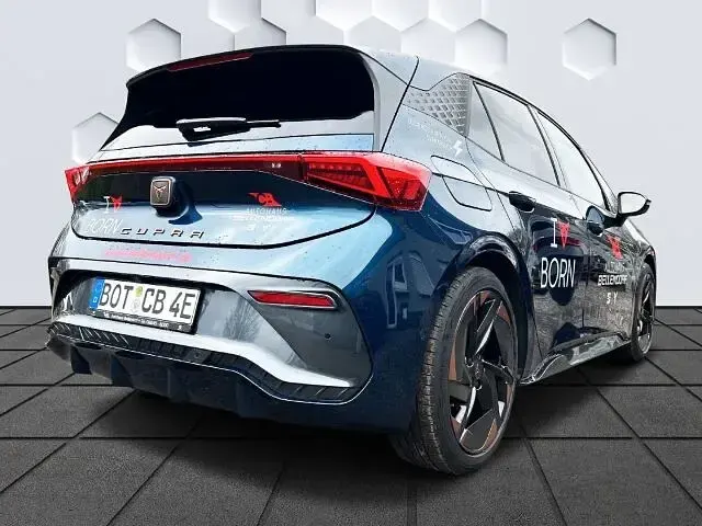 Gebraucht Cupra Born 169 kW (231 PS) 2024 Blau Kleinwagen