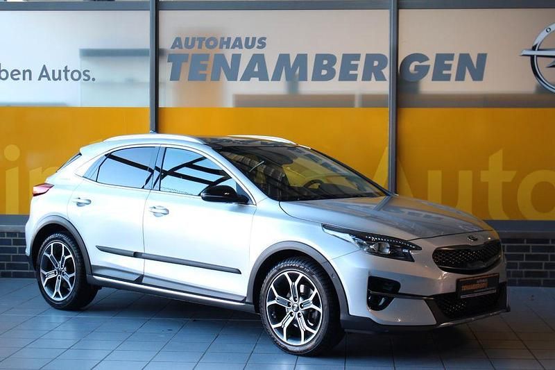 (kcs) sparklingsilber met. Gebraucht 2020 Kia XCeed Platinum SUV | 22.500 € (Etwas zu teuer) - Bild 1/4